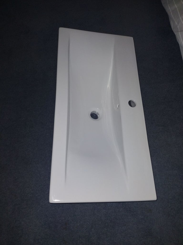 New ceramic sink top 80 CMS X 40cms