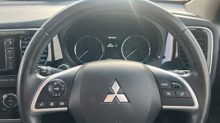 2016 Mitsubishi Outlander 2.3L GX 4 DI-D SUV 5dr Diesel Manual Euro 6 (147 bhp) SUV Diesel Manual