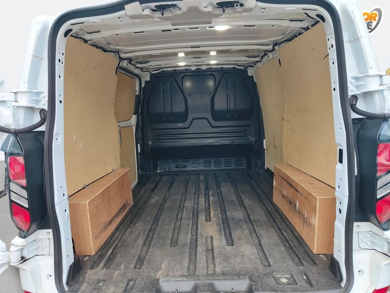 2024 Ford Transit Custom 2.0 EcoBlue 136ps H1 Van Limited Panel Van DIESEL Manual