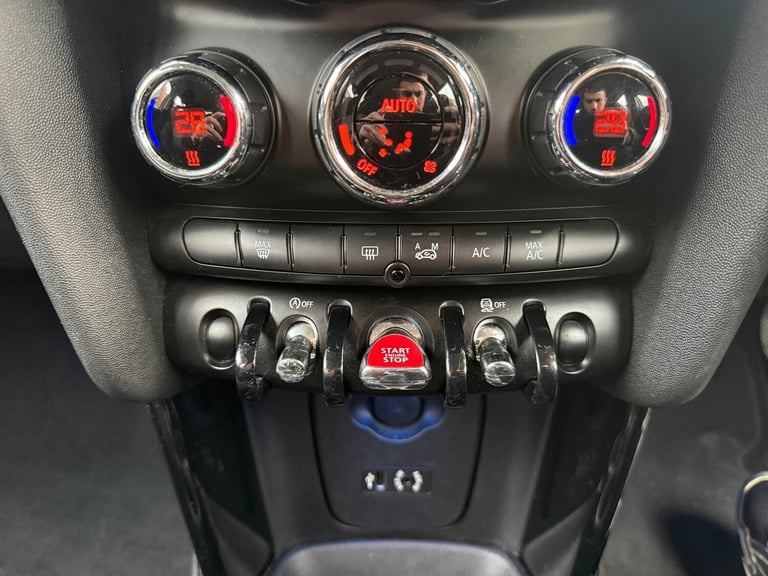 2016 MINI Hatch 2.0 Cooper SD Euro 6 (s/s) 5dr HATCHBACK Diesel Manual