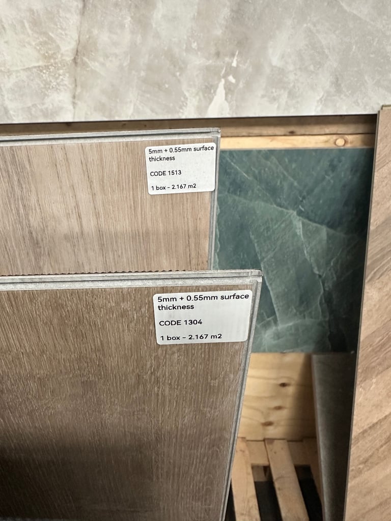 Luxury Vinyl Tile (LVT) Flooring – Waterproof | Easy Click | Wood Effect | 2.167m² per box