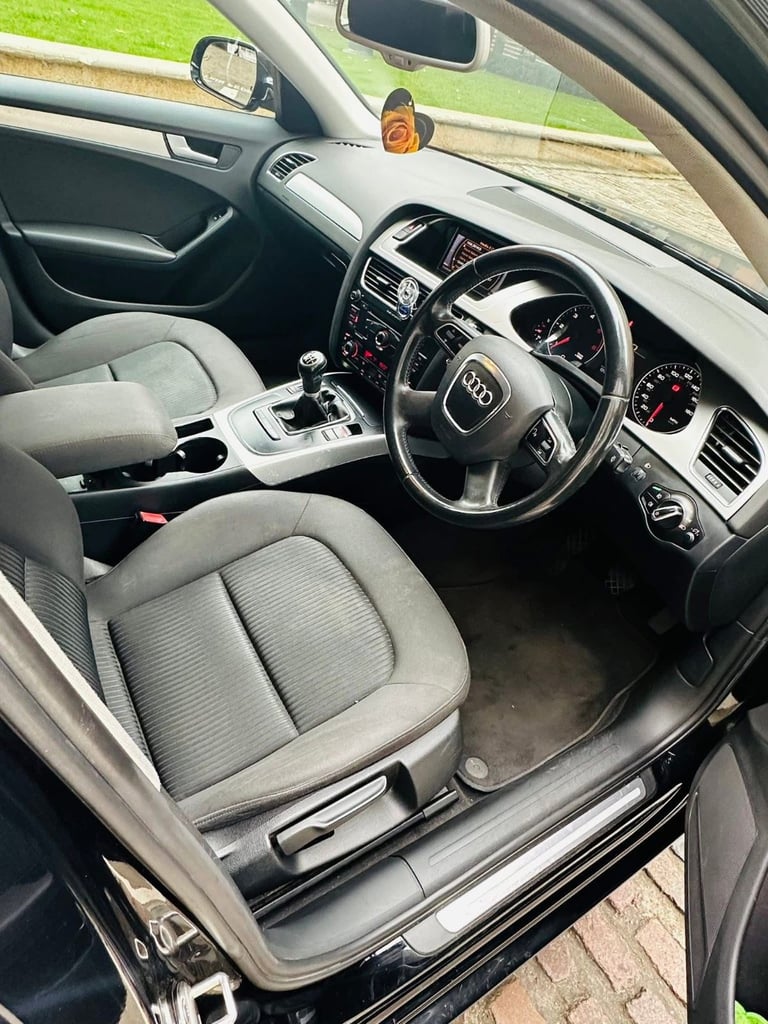Audi A4 B8 2009 Manual 