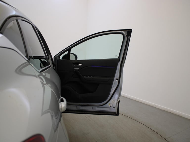 2022 Renault Captur 1.3 TCE 140 SE Edition 5dr Crossover/SUV Petrol Manual