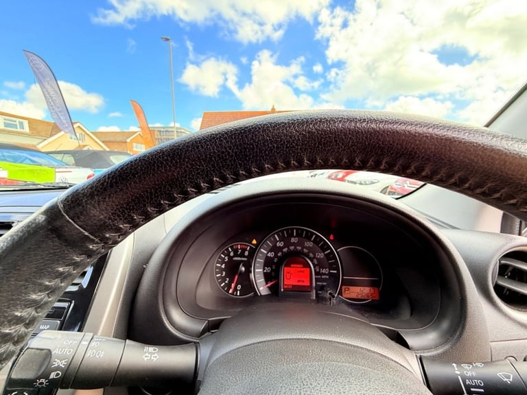 2014 Nissan Micra 1.2 Acenta Hatchback 5dr Petrol AUTOMATIC Hatchback Petrol Automatic