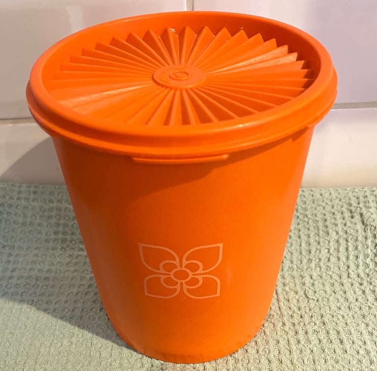 image for Tupperware Vintage Container