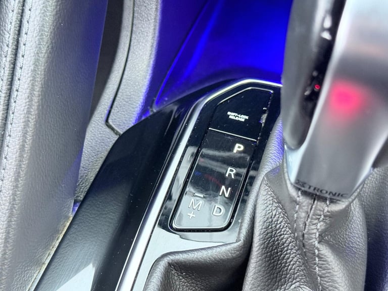 2019 Renault Koleos 2.0 dCi GT Line X-Trn A7 4WD Euro 6 (s/s) 5dr HATCHBACK Diesel Automatic