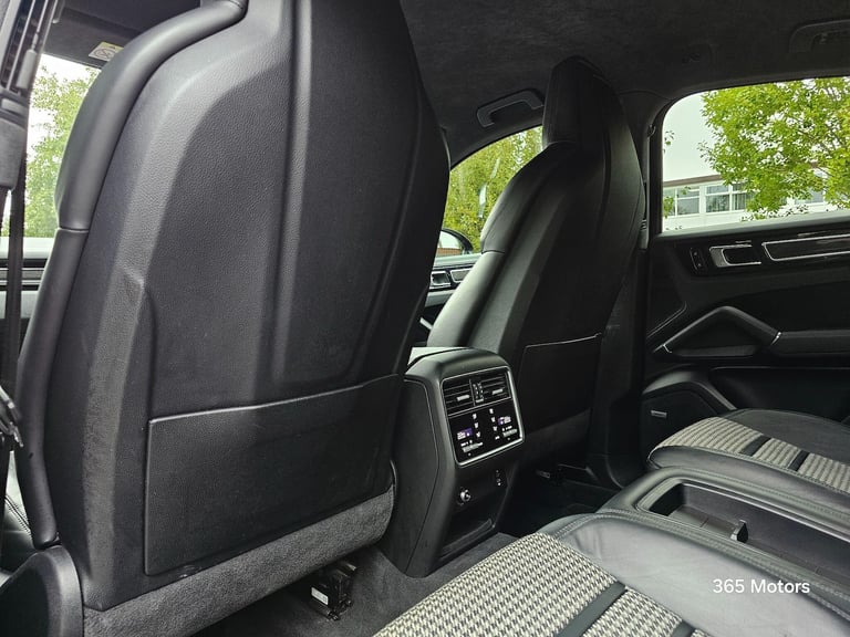 2019 Porsche Cayenne 3.0 V6 E-Hybrid 14.1kWh TiptronicS 4WD Euro 6 (s/s) 5dr (3.6kW Charger) ESTA...