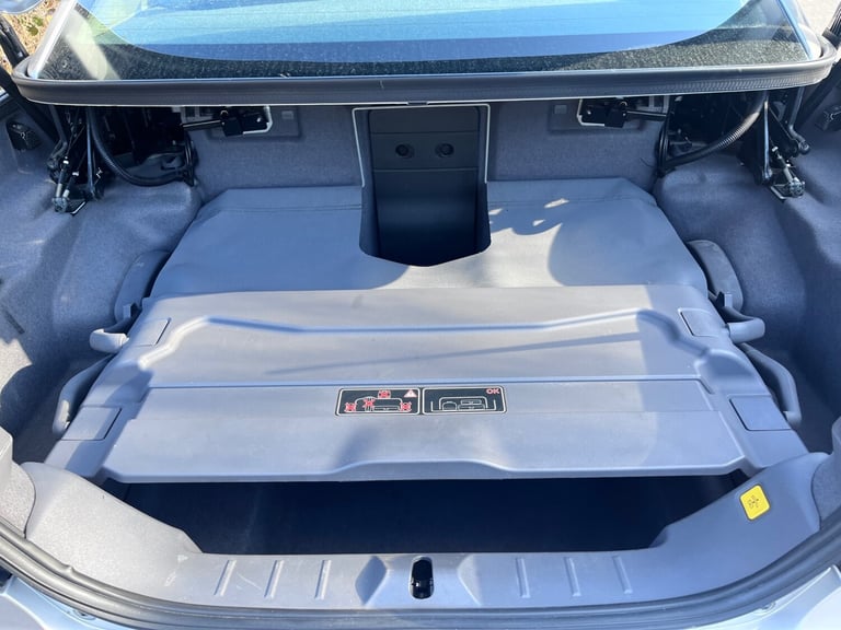 2007 Volvo C70 2.4i SE Lux 2dr Geartronic CONVERTIBLE Petrol Automatic