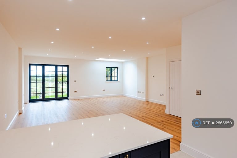 3 bedroom house in The Old Waterworks, Ashford, TN27 (3 bed) (#2665650)