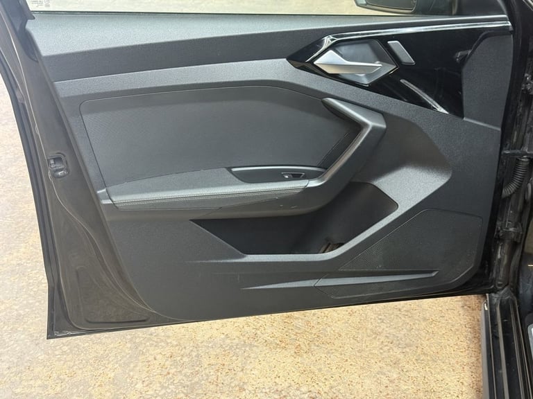 2019 Audi A1 1.0 TFSI 30 S line Sportback 5dr Petrol S Tronic Euro 6 (s/s) (116 ps) Hatchback Pet...