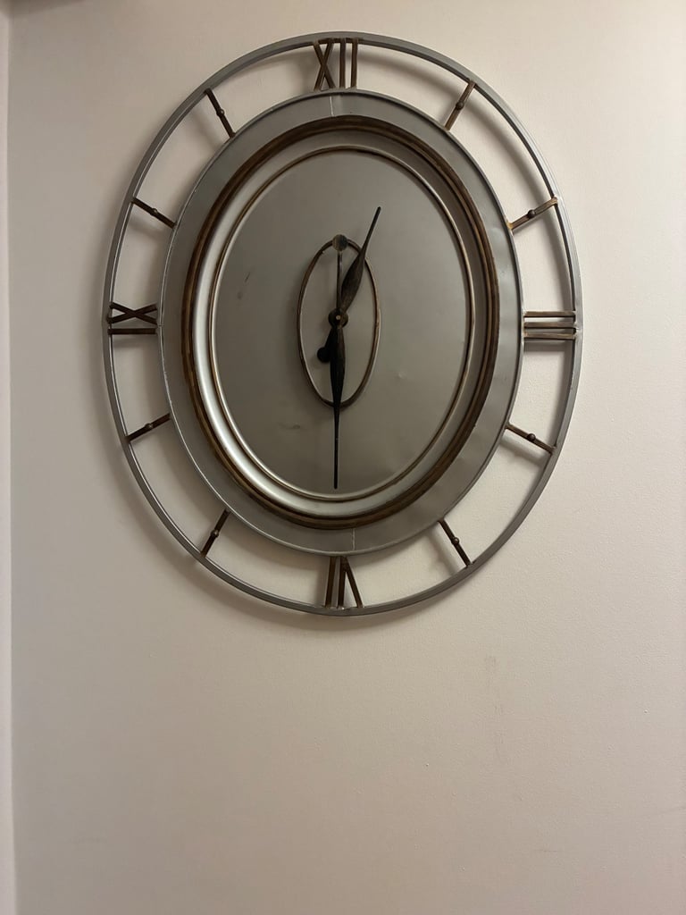 image for Oversized Wall Clock 
