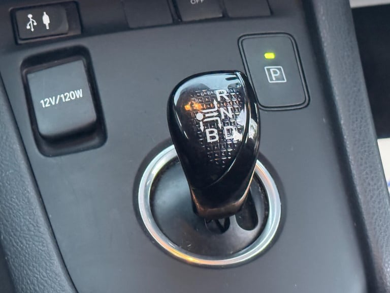 2015 Toyota Auris 1.8 VVT-h Icon Touring Sports CVT Euro 6 (s/s) 5dr ESTATE Petrol/Electric Hybri...