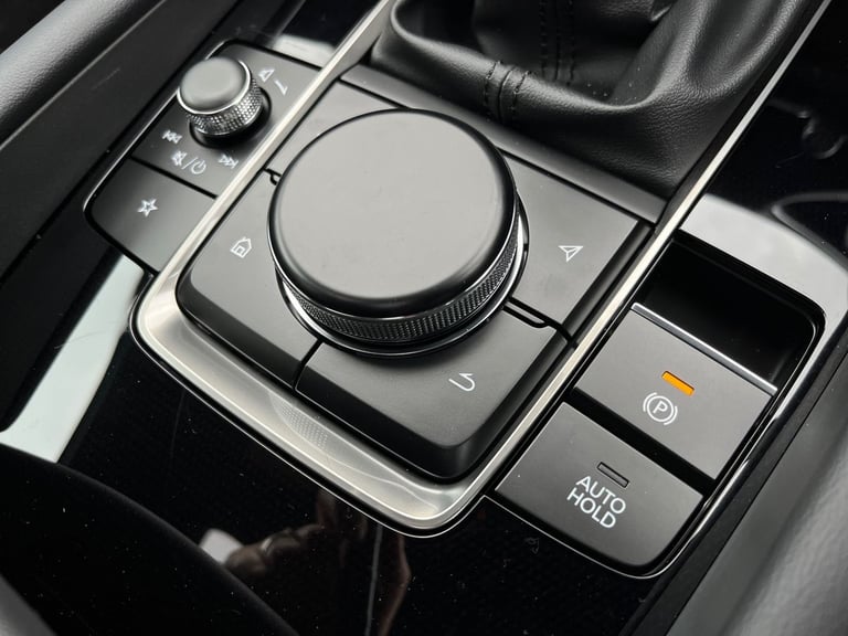 2025 Mazda Mazda3 2.0 e-Skyactiv X MHEV [186] Homura 5dr [Sunroof] Hatchback Manual