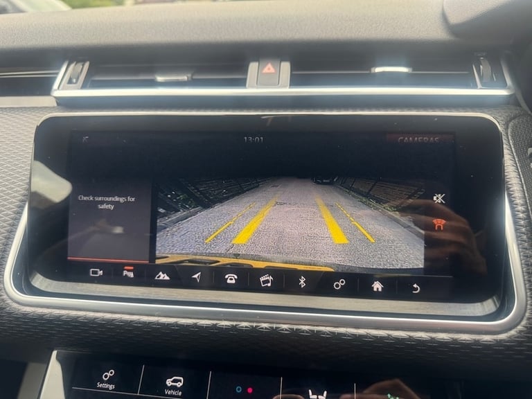 2018 Land Rover Range Rover Velar D240 R-Dynamic SE SUV Diesel Automatic