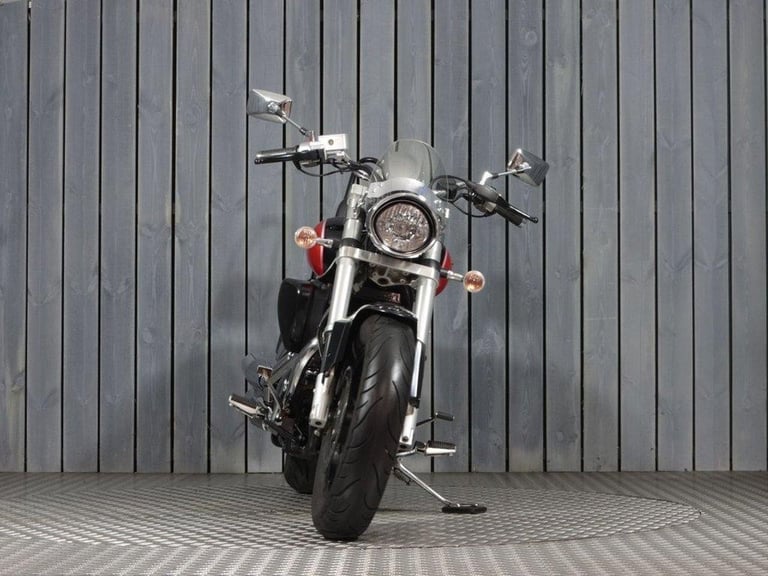 2010 10 SUZUKI INTRUDER 800