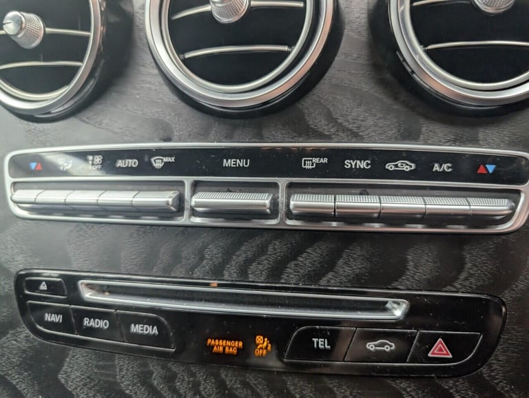 2019 Mercedes-Benz GLC 2.0 GLC250 AMG Line (Premium Plus) SUV 5dr Petrol G-Tronic+ 4MATIC Euro 6 ...