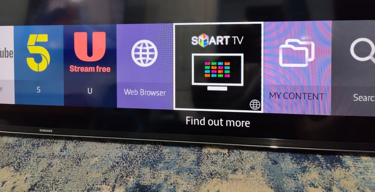 Samsung 65 inches Smart TV 