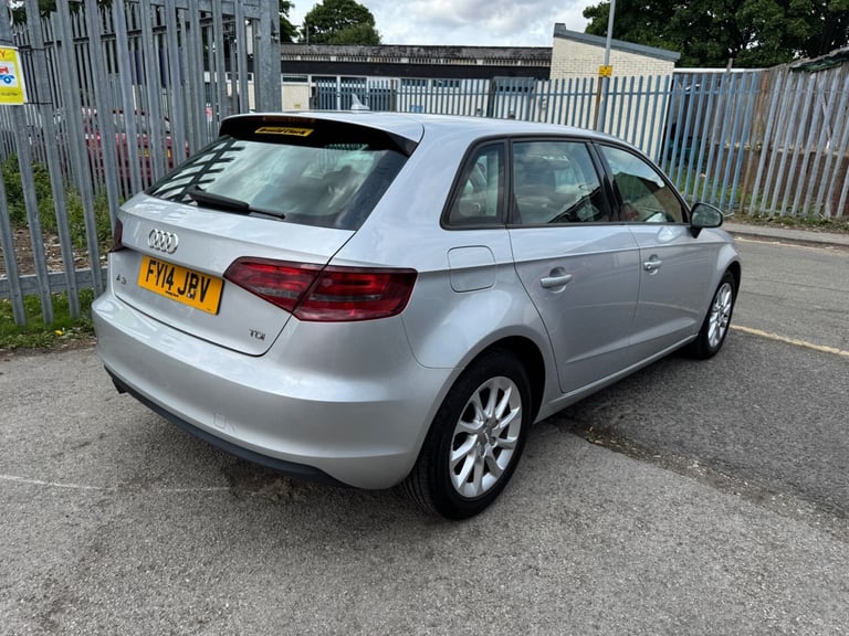 2014 Audi A3 1.6 TDI SE 5dr HATCHBACK Diesel Manual