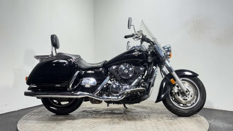 Kawasaki VN 1600 CLASSIC 2004 28K MOT WARRANTY BIG CC TOURER CRUISER BIKE