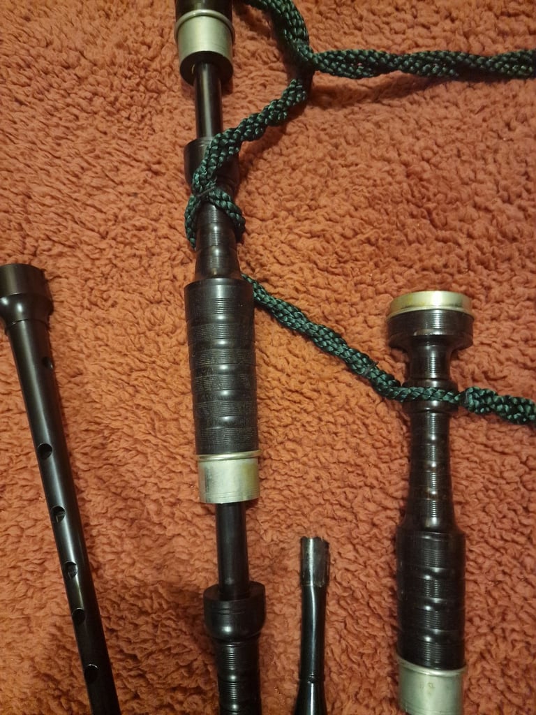 Naills bagpipes