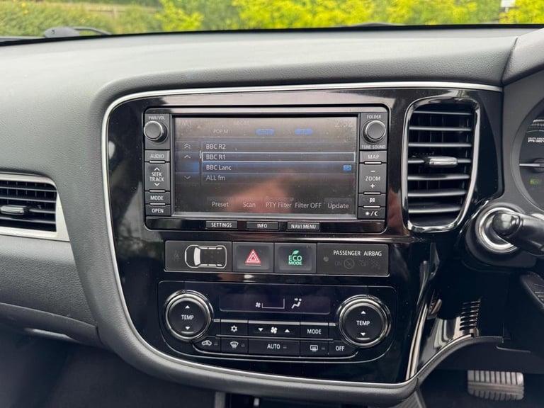 2015 Mitsubishi Outlander 2.0 PHEV GX4h 5dr Auto ESTATE Petrol Parallel Phev Automatic