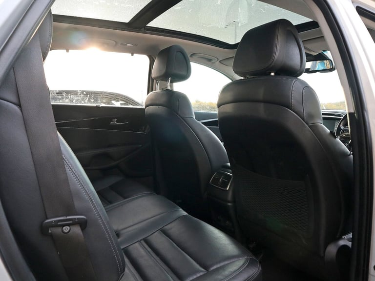 2017 Kia Sorento 2.2 Kx-4 CRDi Isg AWD 5DR 4x4 Diesel 4x4 Diesel Automatic