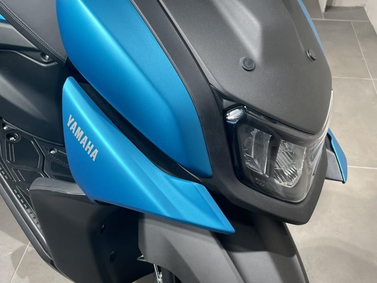 YAMAHA RAYZR 125 IN MATT CYAN - BRAND NEW - IN STOCK - AVAILABLE NOW !