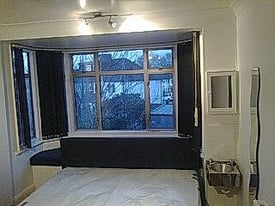 Super King Double Room Available. Hendon NW4.