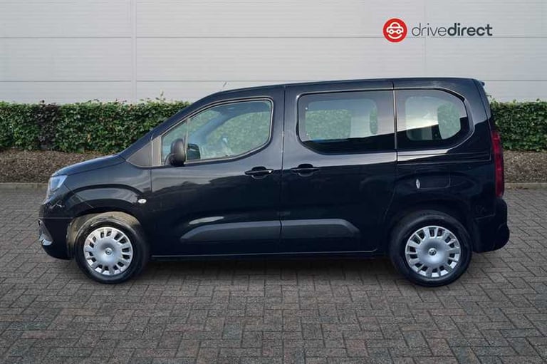 2022 Vauxhall Combo Life 1.5 Turbo D Edition 5dr MPV DIESEL Manual