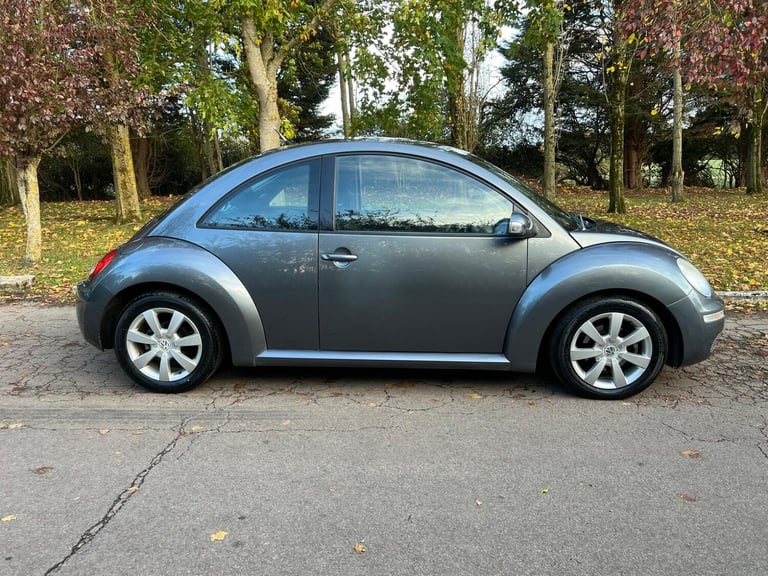 2006 Volkswagen Beetle 2.0 Auto Euro 4 3dr HATCHBACK Petrol Automatic