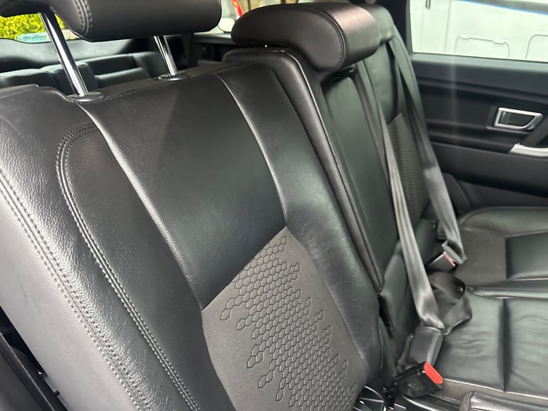 2016 Land Rover Discovery Sport TD4 SE TECH 5-Door Diesel