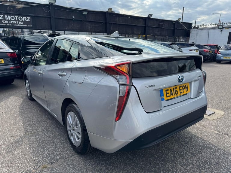 2016 Toyota Prius 1.8 VVT-h Active CVT Euro 6 (s/s) 5dr Hatchback Petrol/Ele Automatic