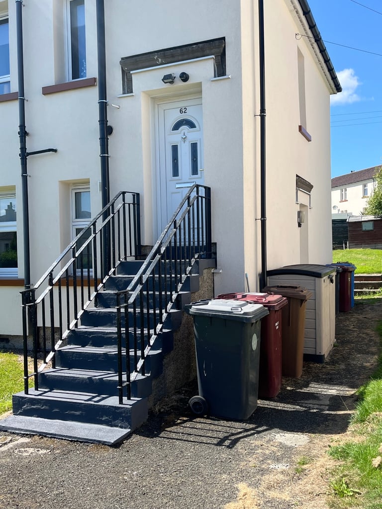 2 bedroom ground floor flat £780.00