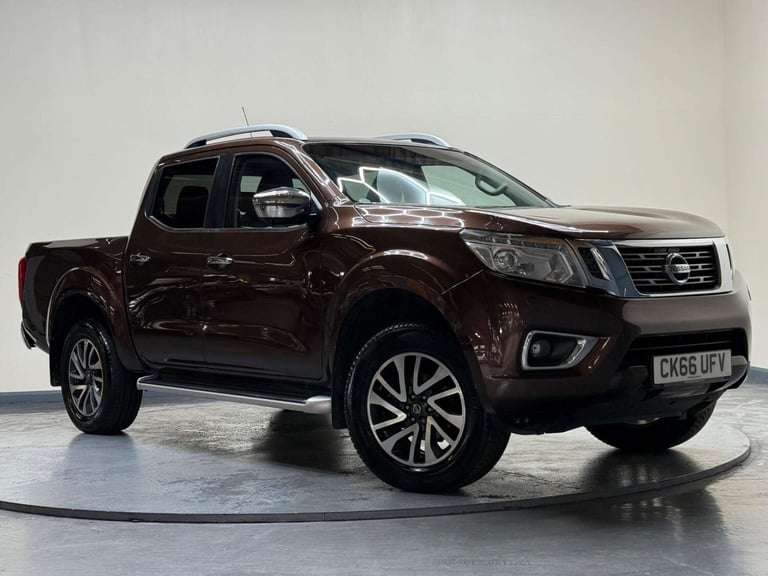 2016 Nissan Navara Double Cab Pick Up Tekna 2.3dCi 190 4WD Auto PICK UP DIESEL Automatic