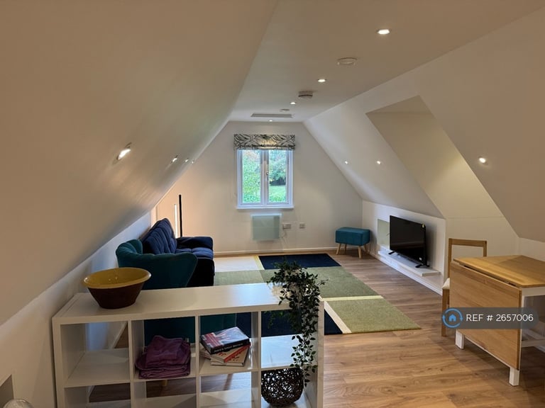 Studio flat in Western Road, Witham, CM8 (#2657006)