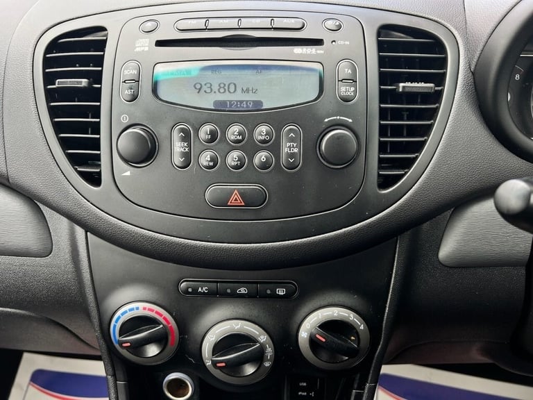 2013 Hyundai i10 1.2 ACTIVE 5d 85 BHP Hatchback Petrol Automatic