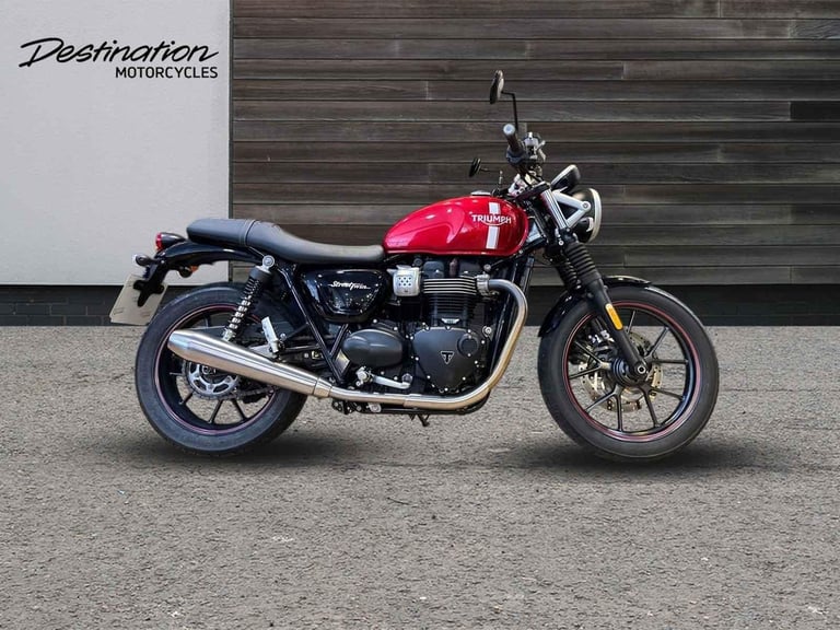 2016 Triumph Bonneville STREET TWIN red 5 Speed