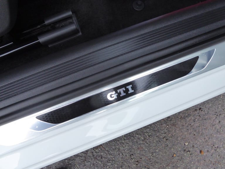 VOLKSWAGEN POLO 2.0 TSI GTI+ 2020