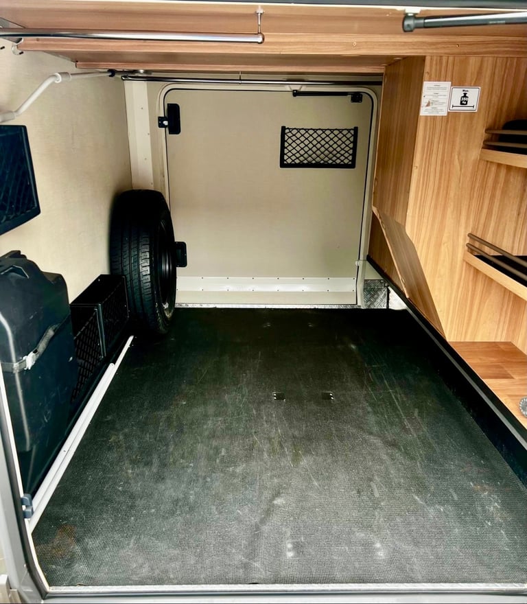 HYMER MOTORHOME, T704 SL, 2016, 2.3 (cc), EURO 6,  PRISTINE CONDITION