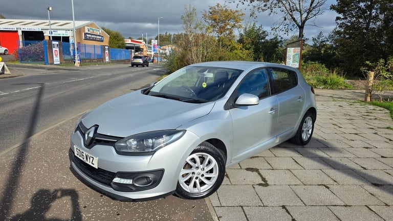 2016 Renault Megane 1.5 dCi Dynamique Nav 5dr HATCHBACK Diesel Manual