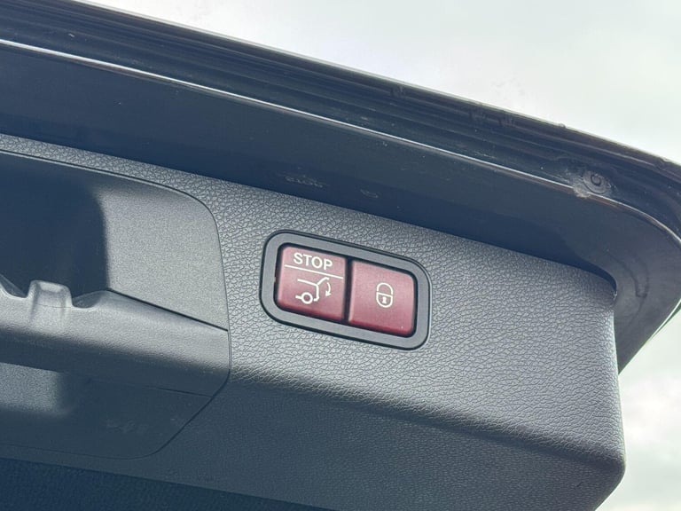 2017 Mercedes-Benz E Class E220d AMG Line Premium Plus 5dr 9G-Tronic ESTATE DIESEL Automatic