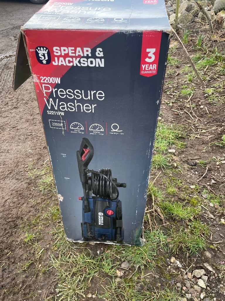 Spear and Jackson Pressure washer 2200W