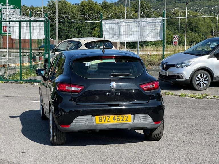2014 Renault Clio 1.2 16V Expression+ 5dr HATCHBACK Petrol Manual