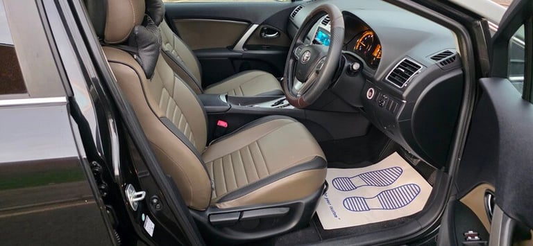 2014 Toyota Avensis 2.0 V-Matic Excel Touring CVT 5dr Petrol Automatic