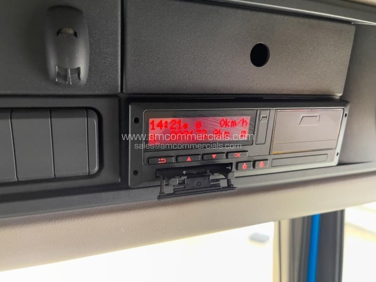 2020 (20) DAF XF 480 SPACECAB 6X2 TAG