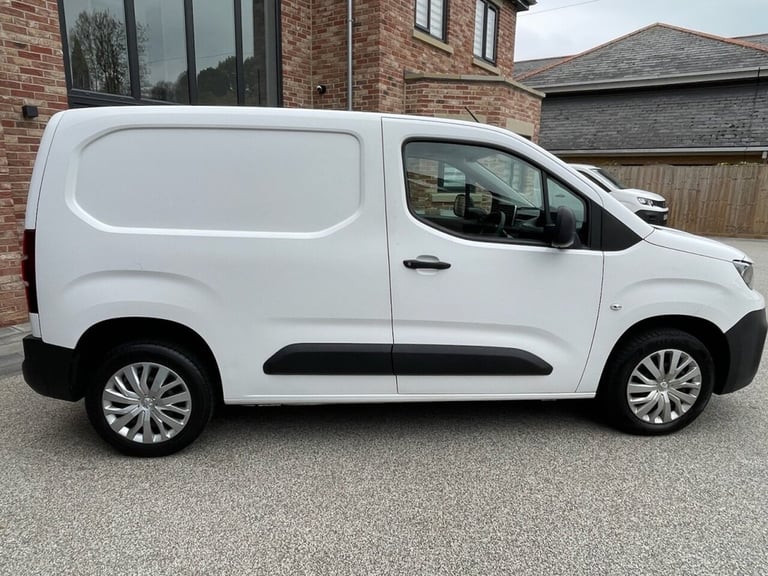 2021 Peugeot Partner 1.5 BlueHDi 1000 Professional Standard Panel Van 5dr Diesel Manual SWB Euro ...