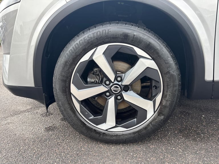 2022 Nissan Qashqai 1.3 DiG-T MH N-Connecta 5dr SUV PETROL Manual