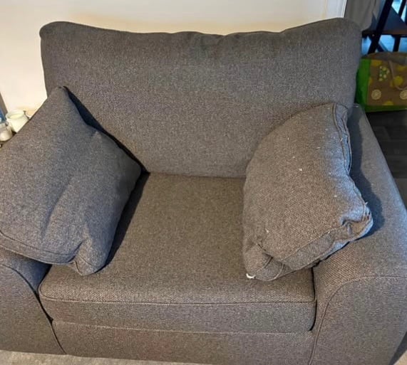 Grey cuddle chair, like new, can deliver locally 