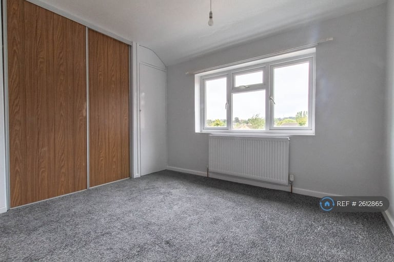 3 bedroom house in Neithrop Avenue, Banbury, OX16 (3 bed) (#2612865)