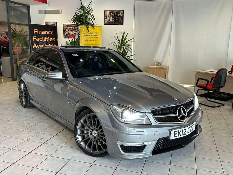 image for MERCEDES-BENZ C CLASS 6.3 C63 V8 AMG 2012